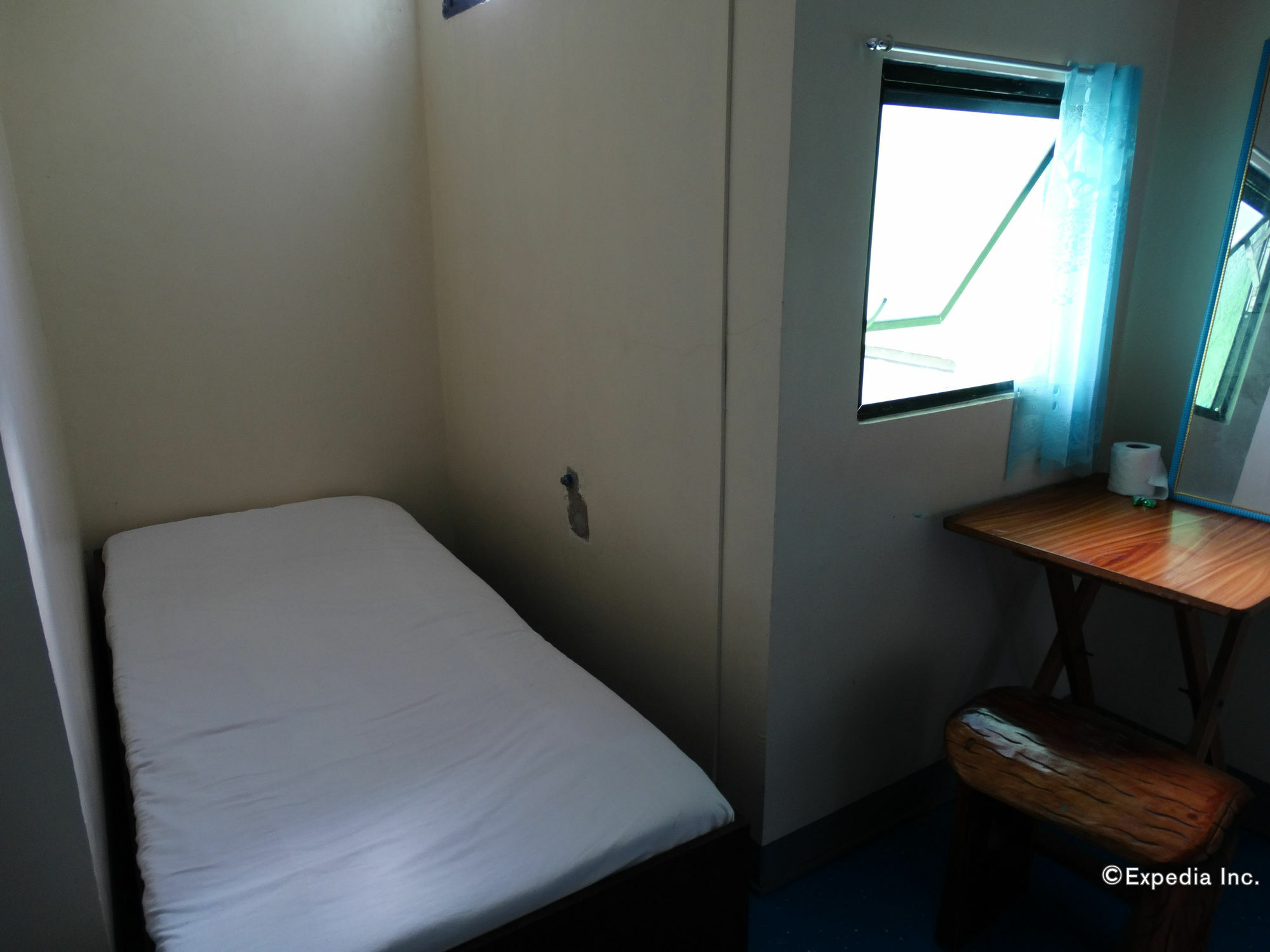 Ezy Stay Puerto Princesa Tiniguiban ภายนอก รูปภาพ
